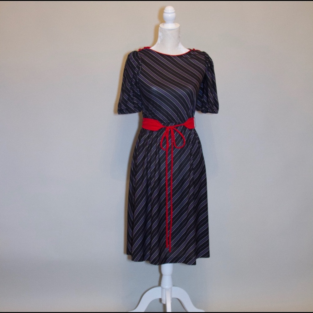 1970’s Vintage Striped Dress with Belt